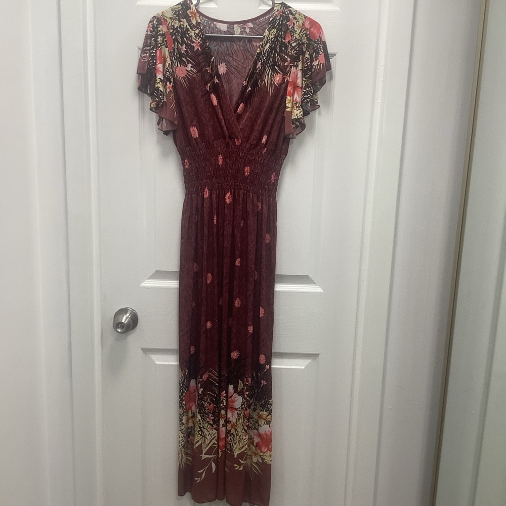 Floral V-Neck Maxi Dress - Burgundy